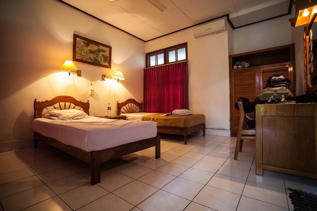 Hotel Angsoka Temukus Zimmer foto
